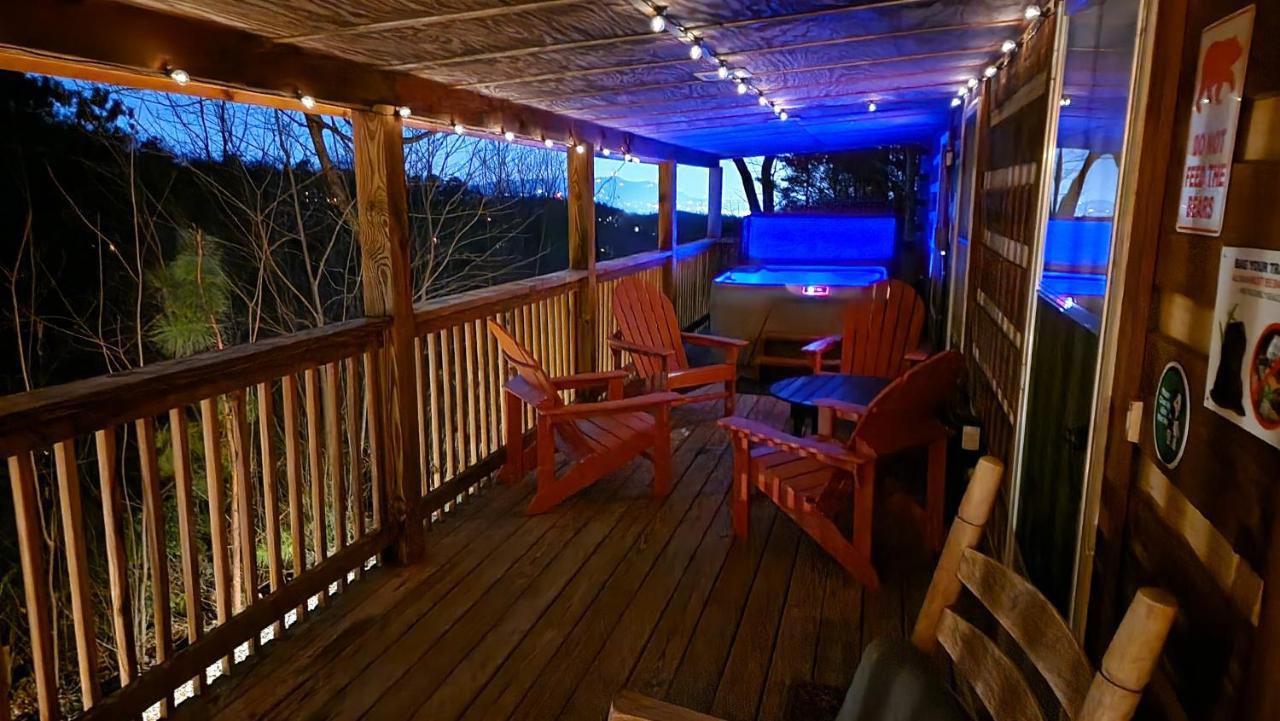 Rustic Cabin Севьервилл Экстерьер фото