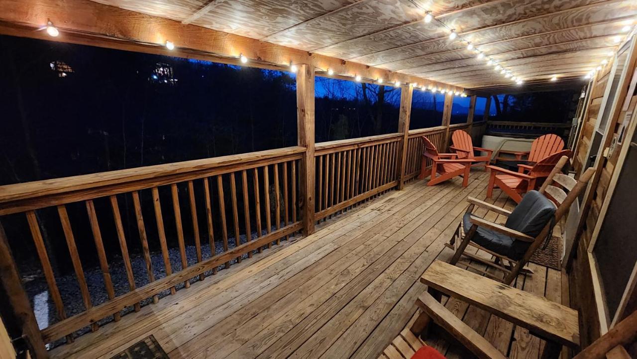 Rustic Cabin Севьервилл Экстерьер фото