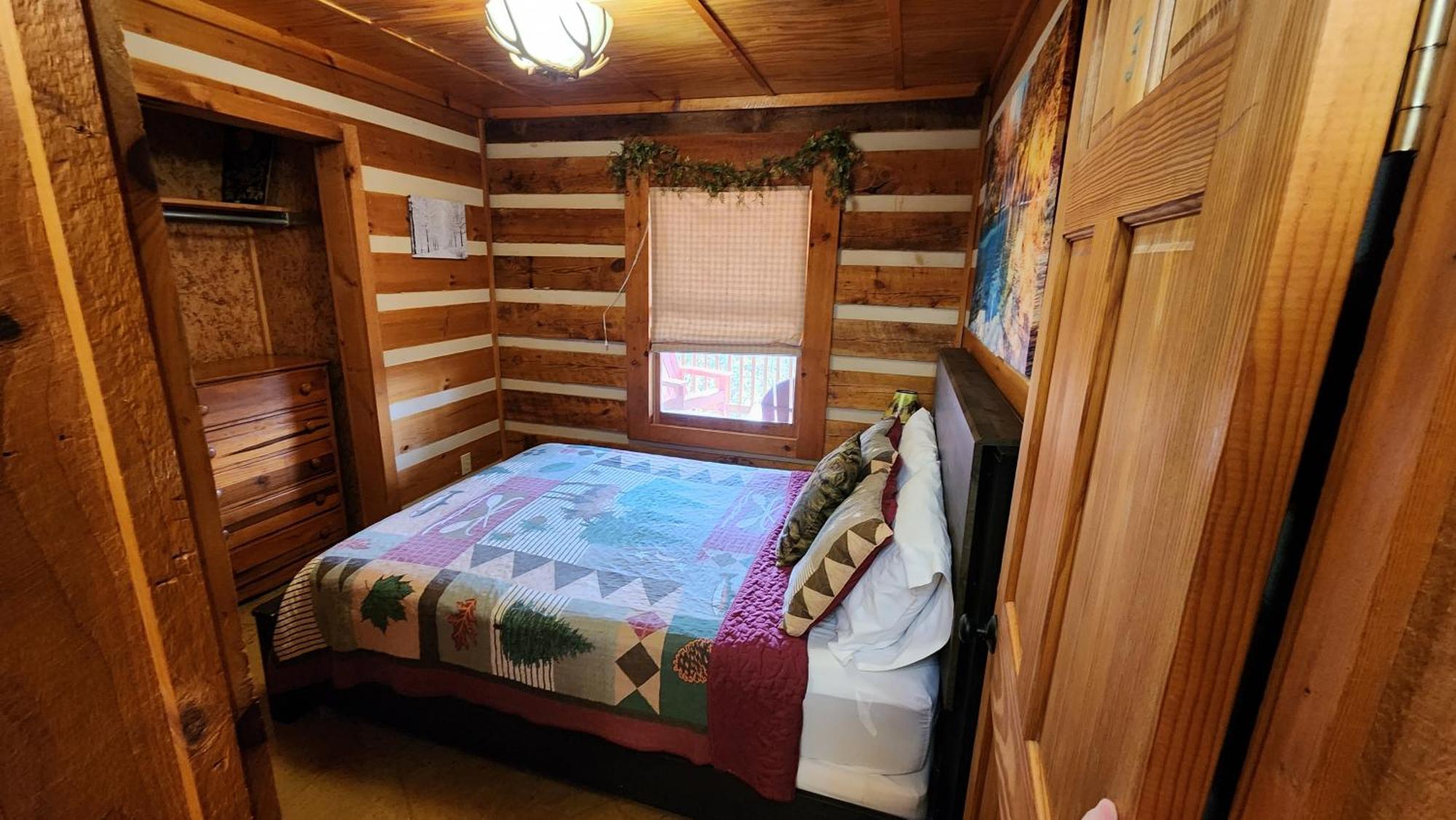 Rustic Cabin Севьервилл Экстерьер фото